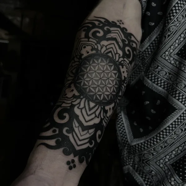 Ornamental tattoo by PALLADA in Тула
