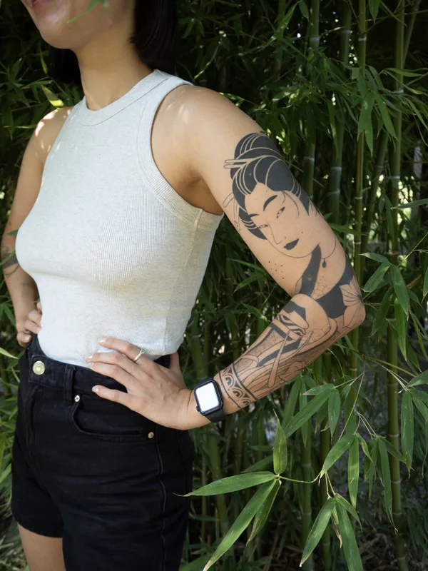 female black japanese tatouage sur full sleeve #90576 | Artiste tatoueur Tais