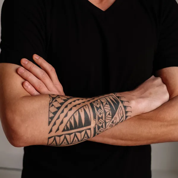 Polynesian tattoo by Анастасия Барченко in Saint Petersburg