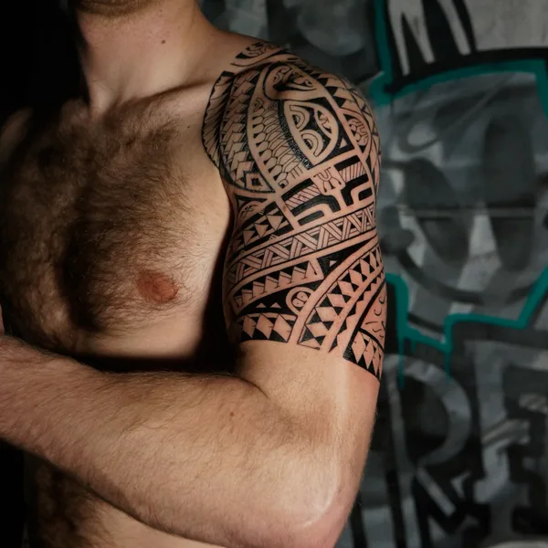 Polynesian tattoo by Анастасия Барченко in Saint Petersburg
