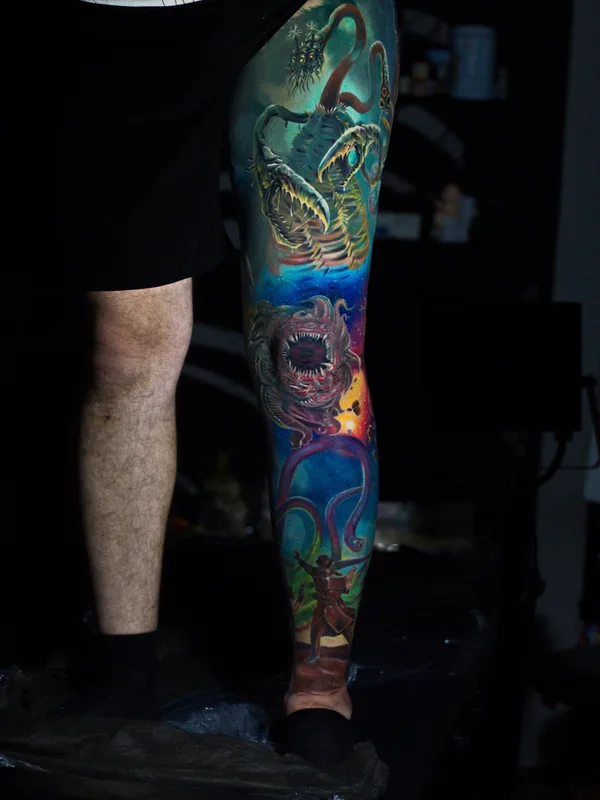 male color realism татуировка на leg #84275 | Тату мастер Андрей Indigo