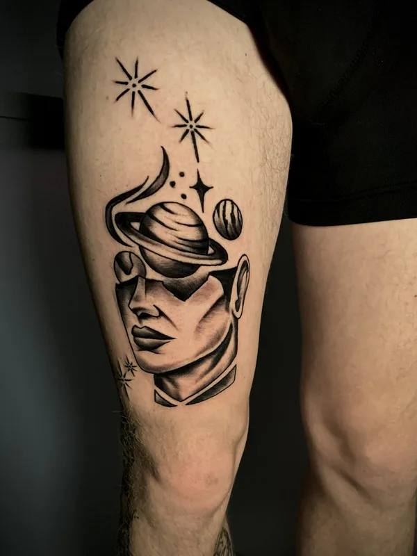 male black Traditional tattoo auf thigh #86334 | Tätowierer Антон Дейхин 