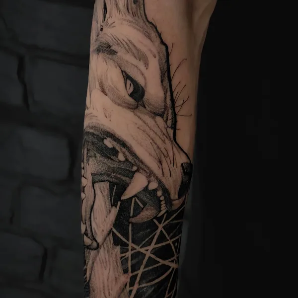 Graphic tattoo by Даниил Холодков in Moscow