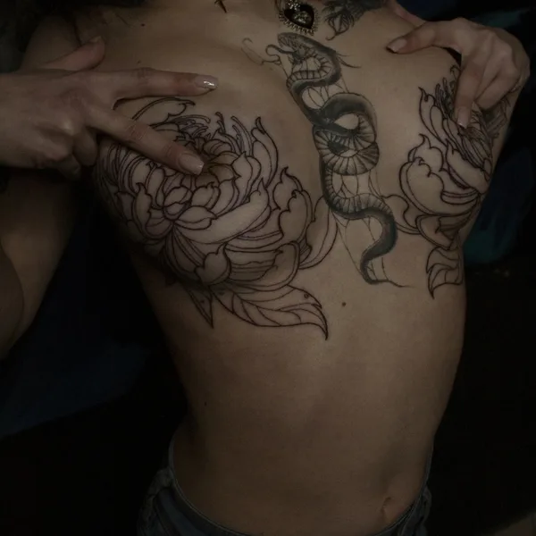 Graphic tattoo by Дмитрий Войтенко in Саратов