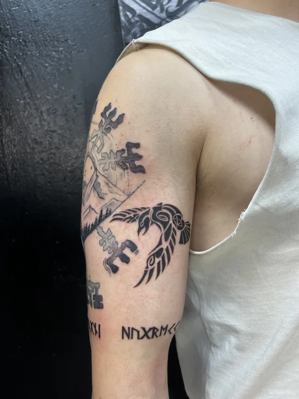 Minimalism tattoo by Марина Бурак in Сочи