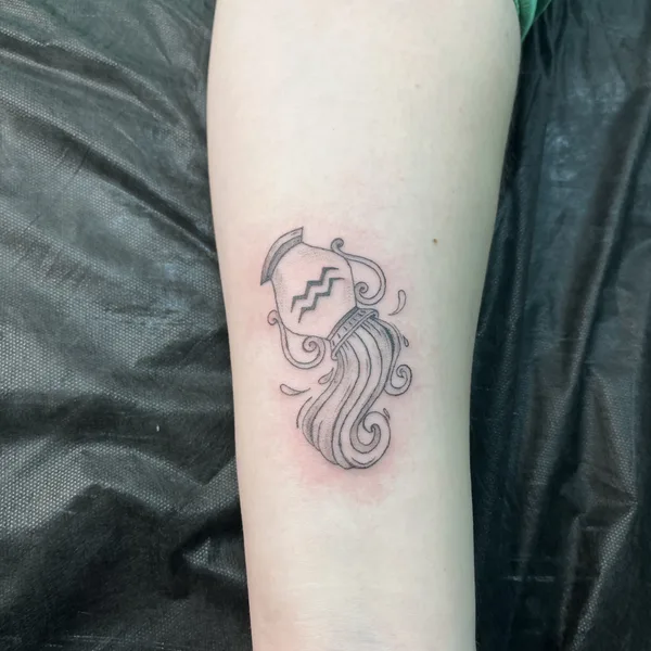 Minimalism tattoo by Марина Бурак in Сочи