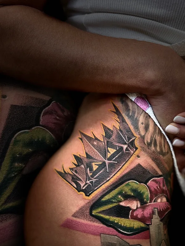 female color graphic tattoo on thigh #87916 | Tattoo Artist Сергей Мартынов