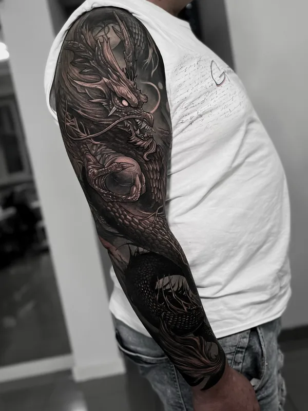 male blackandgrey 타투 부위 sleeve #85487 | 타투이스트 Сергей Пахабов