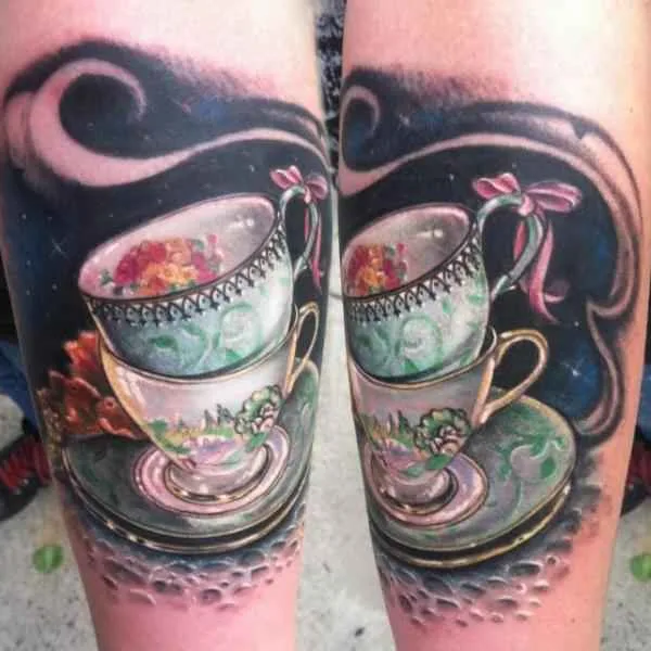 color illustrative tattoo auf forearm #492 | Tätowierer Johnny Smith