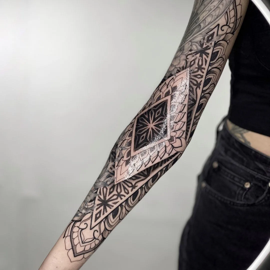 Tattoo Artist Alice Sugar, Ornamental, Ornamental Tattoo
