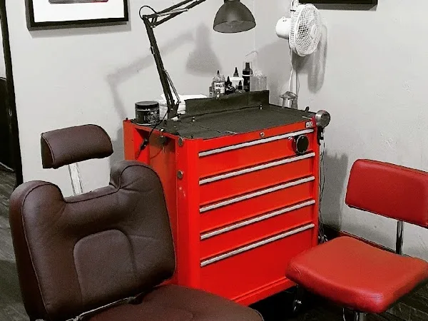 Alive Tattoo Studio