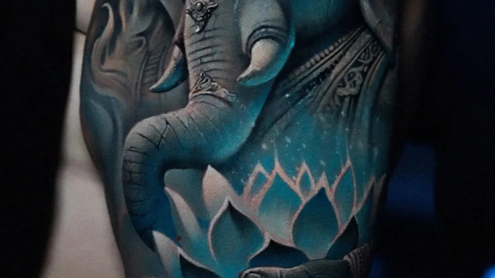 Color Realism That Never Stands Still: Artyom Bychkov