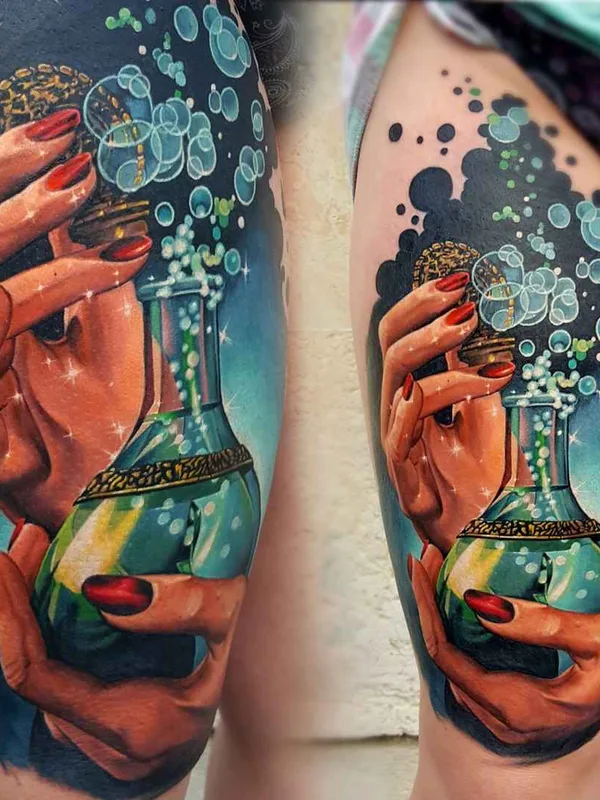 female color realism tatuaje en thigh #10785 | Tatuador Василий Суворов