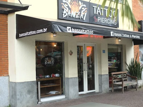 Banzai Tattoo & Piercing