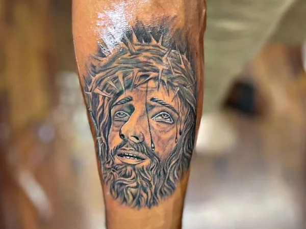 BIZZYASKI TATTOO