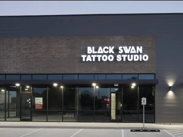 Black Swan Tattoo Studio