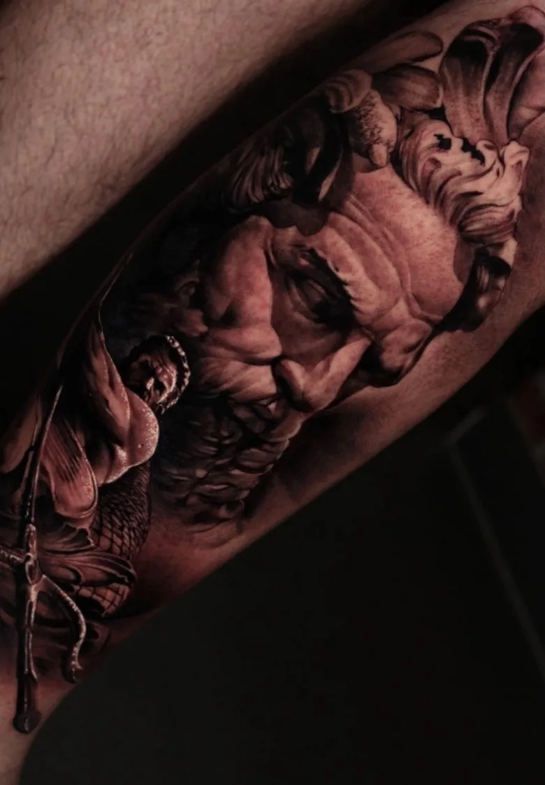 Grigorii Butrin: Master of Black and Gray Tattooing, Bringing Realism to Life on Skin - image 2