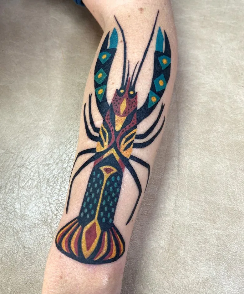 Artista de tatuagem Marina Perez, arte primitiva, tatuagem Espanha