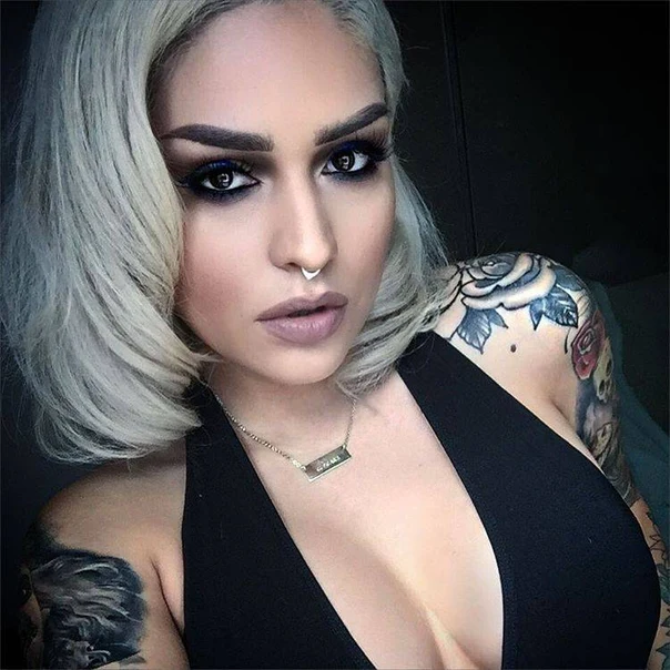 Black & Grey Rose, Skull tattoo on Shoulder