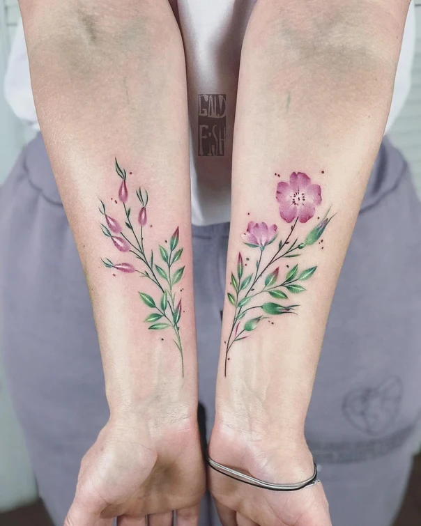 Акварель Flower, Leaves tattoo на Запястье