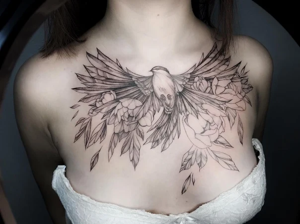 Файнлайн Bird, Flowers tattoo на Грудь
