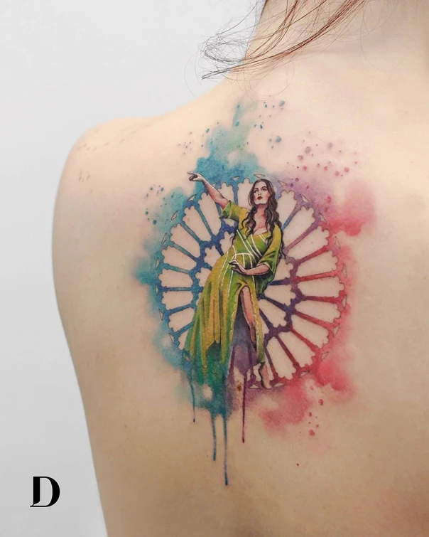Watercolor Figure, Ornamental tattoo on Shoulder Blade