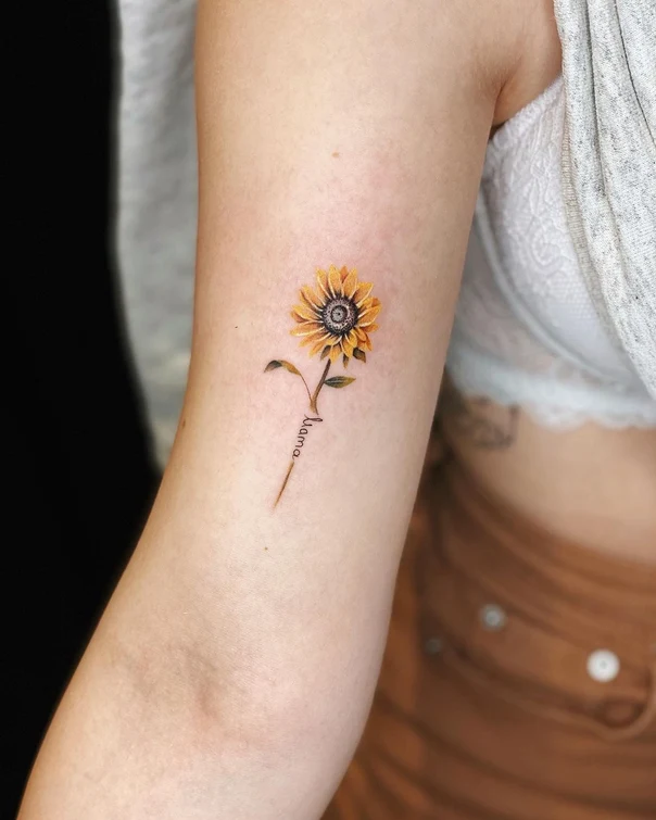 Botanic Sunflower, Lettering tattoo on Upper Arm