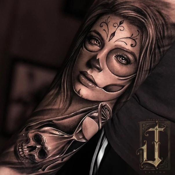 Black & Grey Skull, Portrait tattoo on Forearm