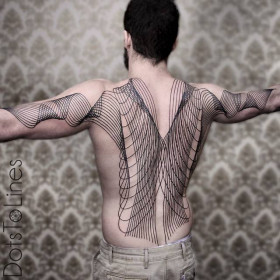 Линии, волны и точки в татуировках Chaim Machlev