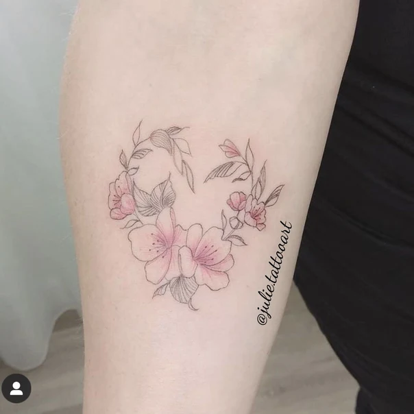Fineline Flowers, Leaves tattoo on Thigh