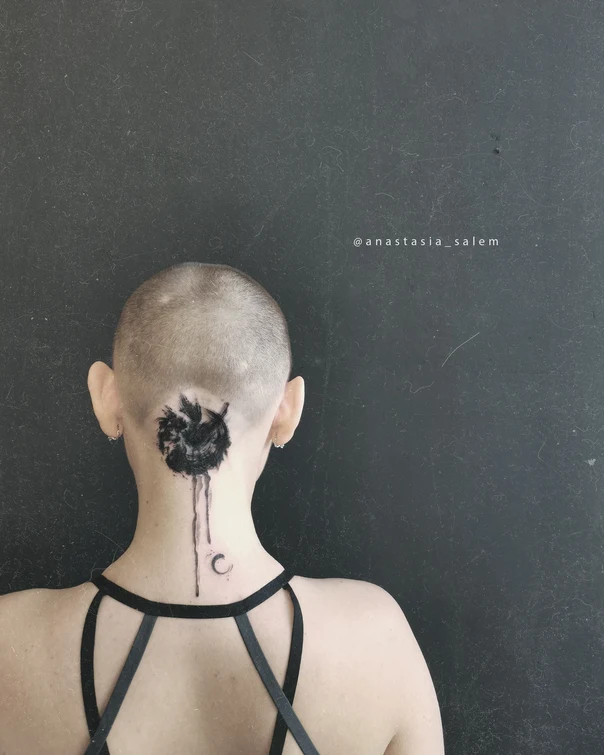 Блэкворк Abstract, Moon tattoo на Back of neck