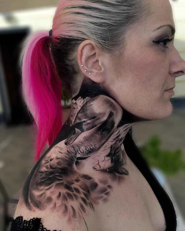 Realism Swan, Bird tattoo on Neck