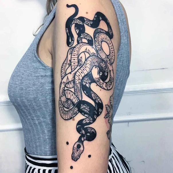 Blackwork Snake, Floral tattoo on Upper Arm
