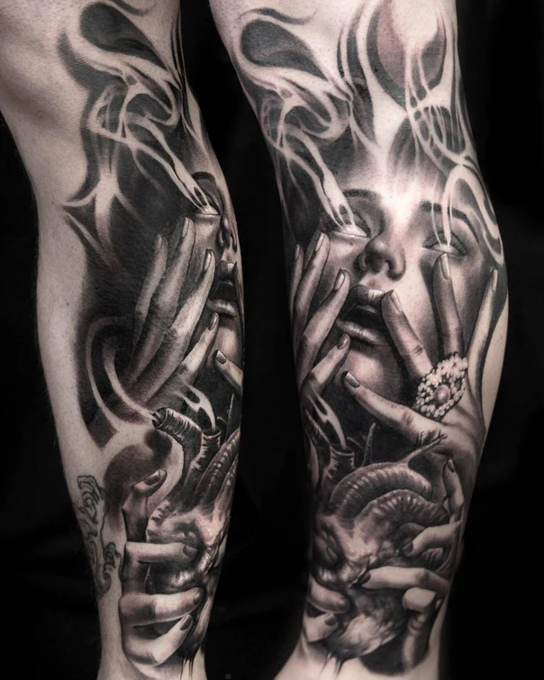 Realism Portrait, Hands tattoo on Calf