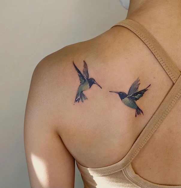 Watercolor Hummingbird, Birds tattoo on Shoulder Blade