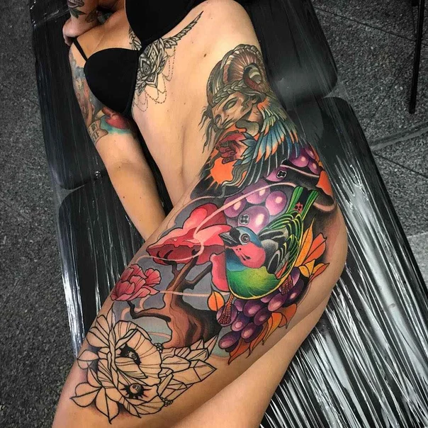 Illustrative Bird, Flower tattoo on Thigh