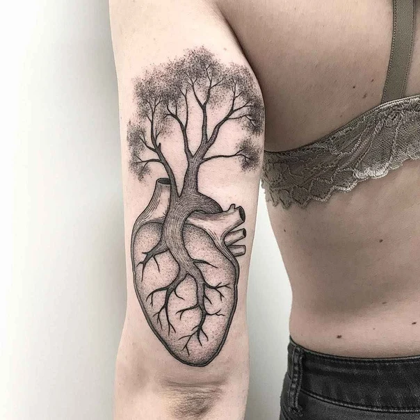 Blackwork Heart, Tree tattoo on Upper Arm