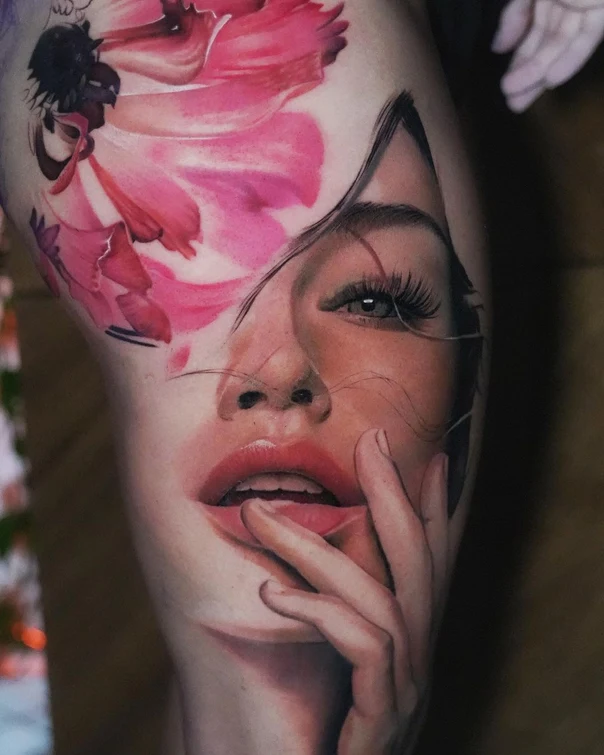 Realism Portrait, Flower tattoo on Thigh