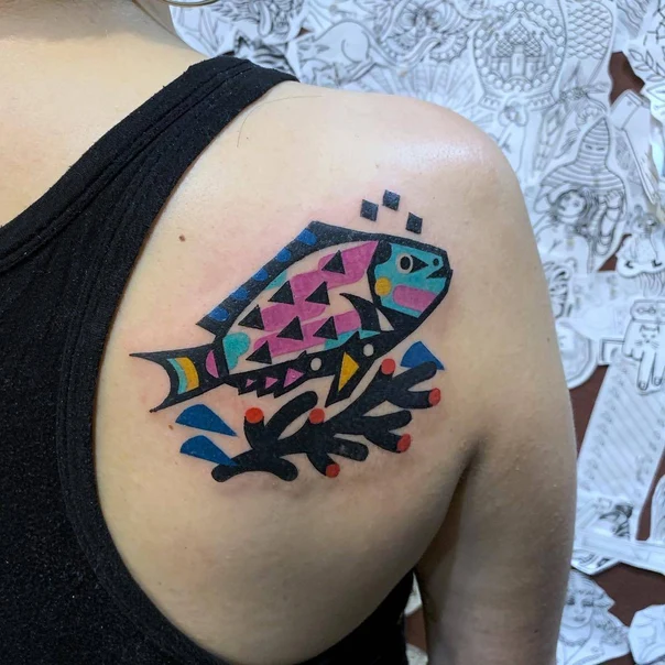 Graphic Fish, Coral tattoo on Shoulder Blade