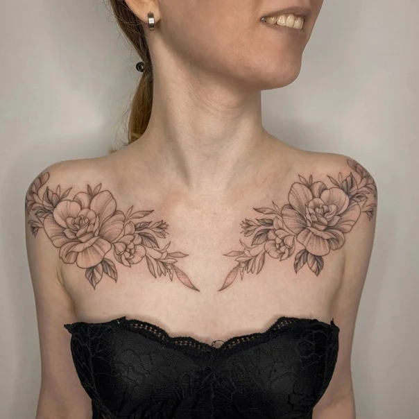Fineline Flowers, Leaves tattoo on Collarbone
