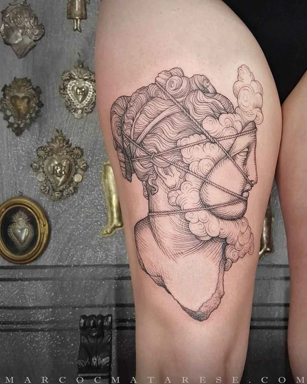 Blackwork Bust, Rope tattoo on Thigh