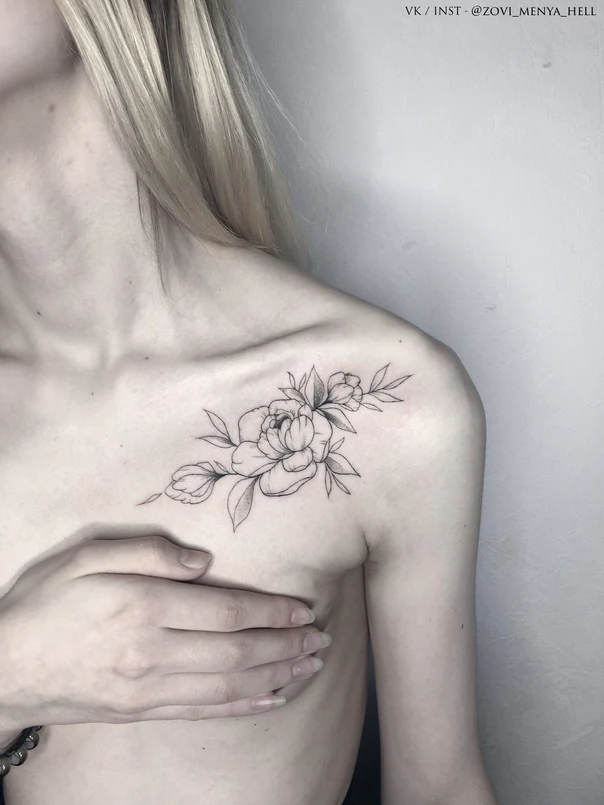 Файнлайн Flower, Leaves tattoo на Collarbone