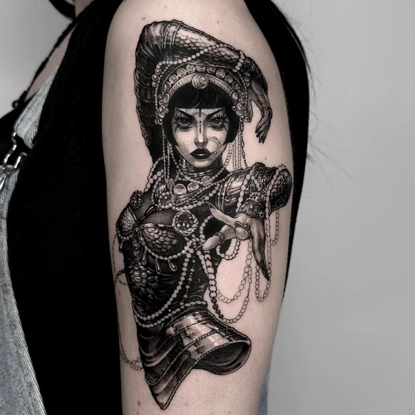 Black & Grey Portrait, Ornamental tattoo on Upper Arm