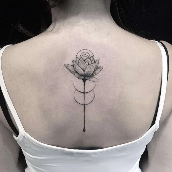 Fineline Botanic, Sacred geometry tattoo on Upper Back