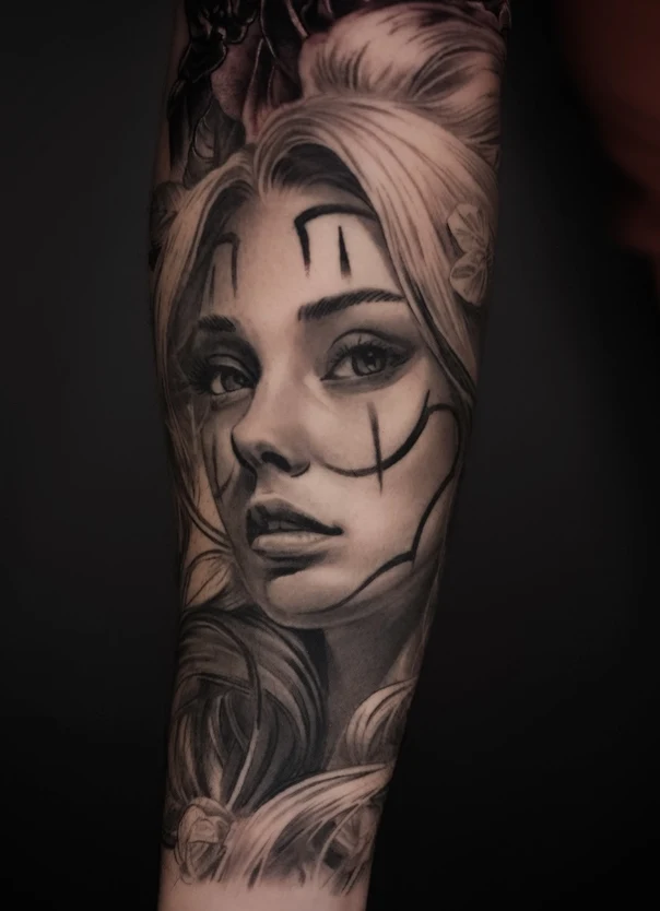 Реализм Portrait, Face tattoo на Предплечье