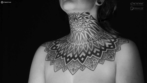 Орнаментальная Mandala, Geometric tattoo на Шея