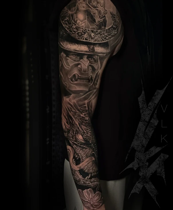 Японская Samurai, Dragon tattoo на Полный рукав