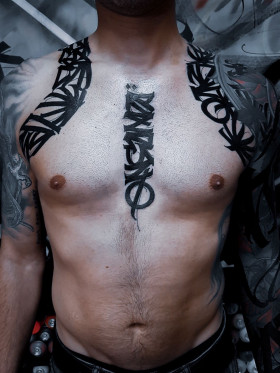 Игорь Климин - магия букв в татуировке