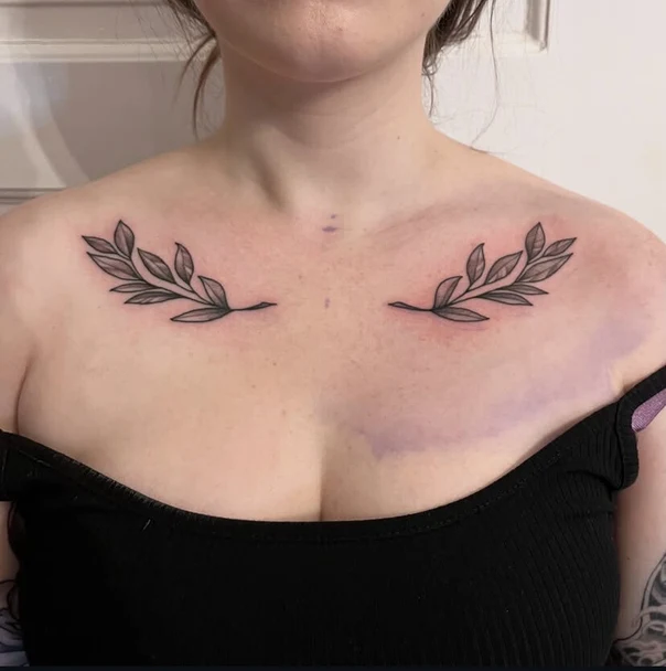 Fineline Leaves, Branch tattoo on Collarbone