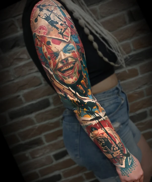 Иллюстративная Portrait, Clown tattoo на Полный рукав